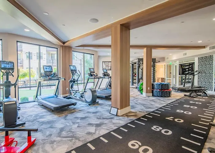 Apartament Convenient 1br Uptown Biltmore Gym Pool Parking Phoenix