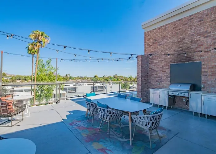Apartament Convenient 1br Uptown Biltmore Gym Pool Parking